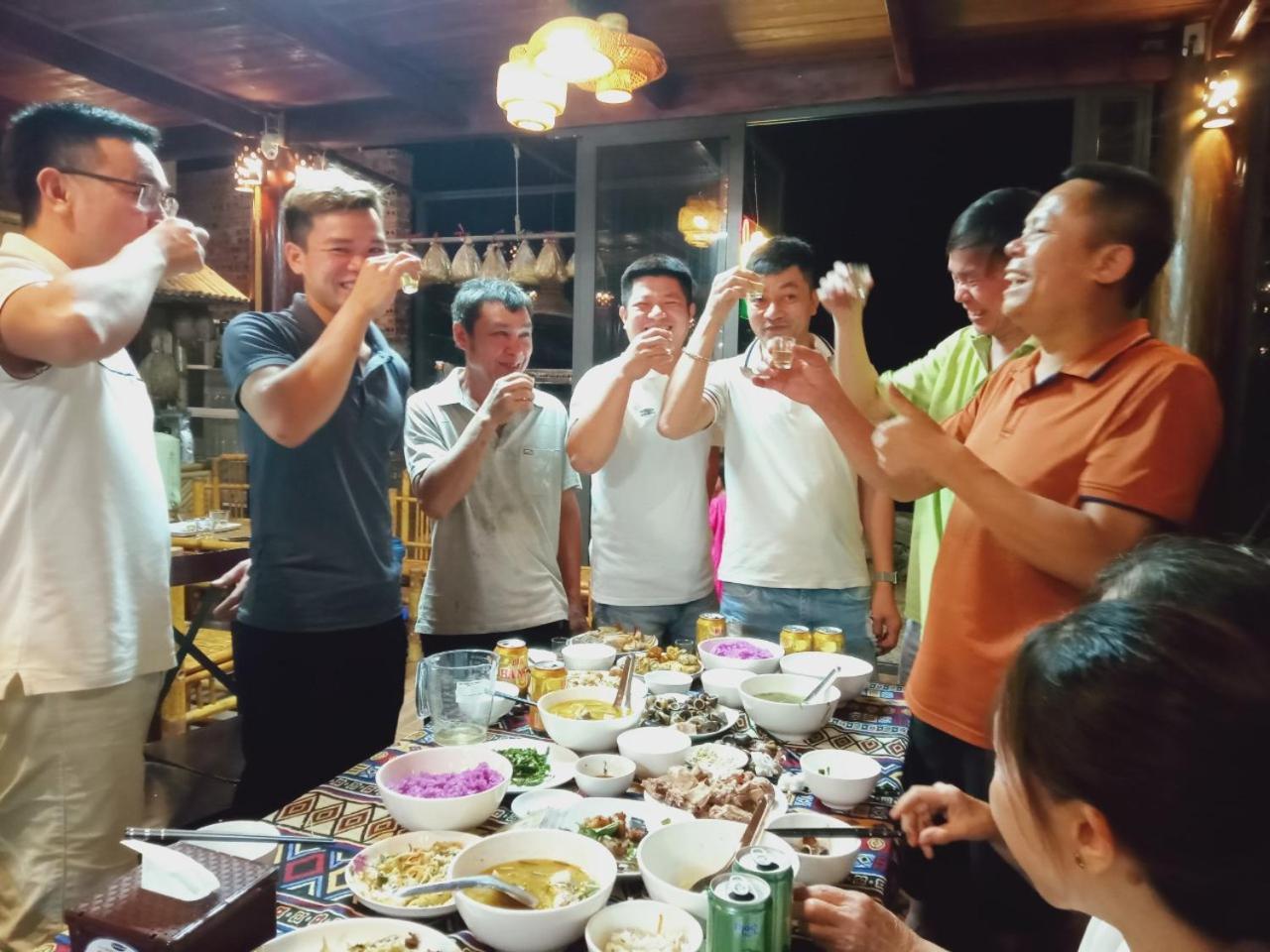 Pu Luong Sala Homestay Huong Ba Thuoc Esterno foto