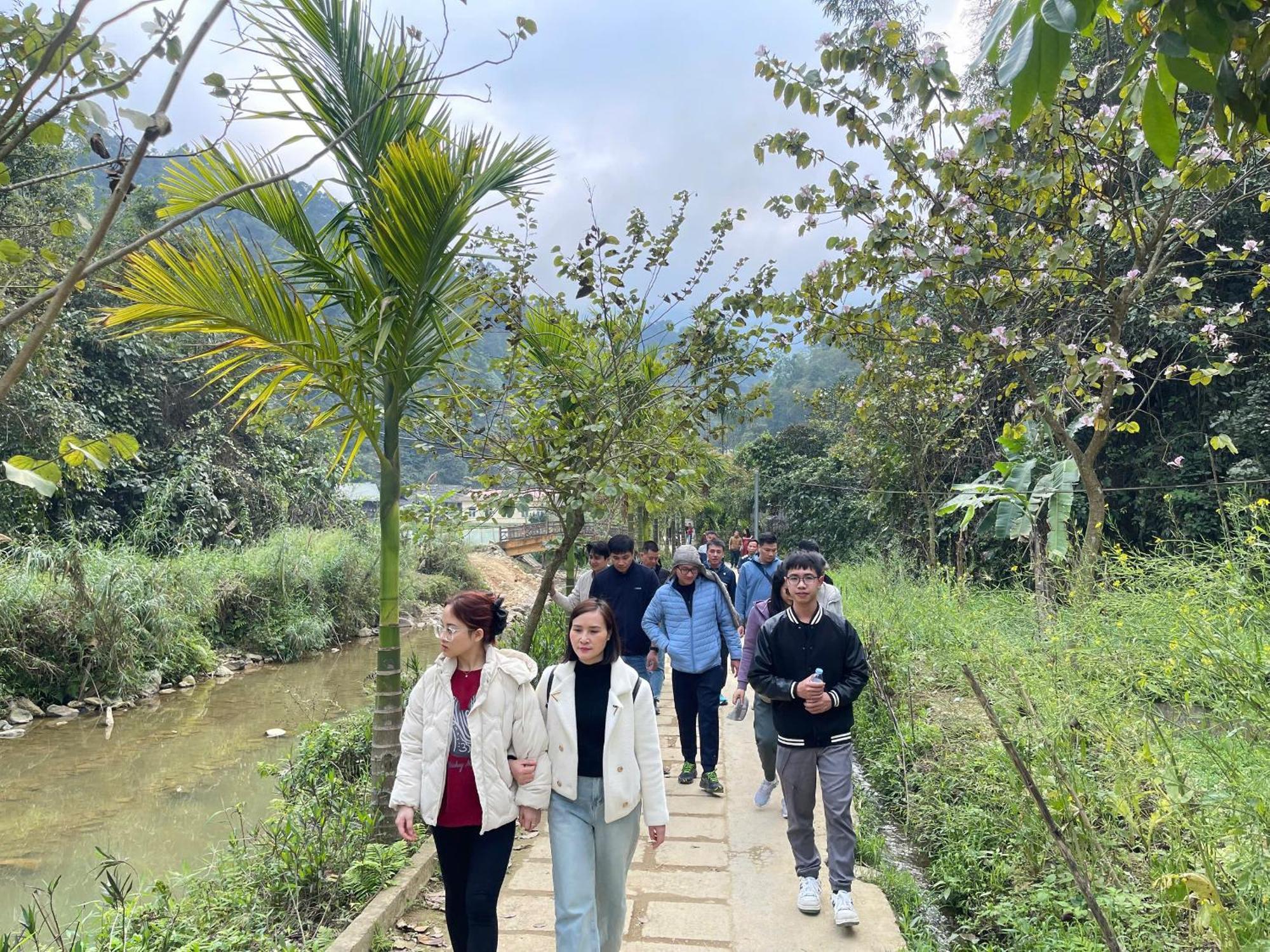 Pu Luong Sala Homestay Huong Ba Thuoc Esterno foto